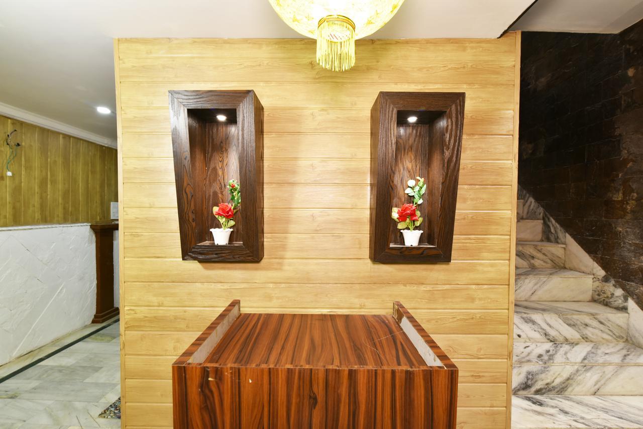 Hk Backpackers-Luxury Rooms & Dormitory Amritsar Bagian luar foto