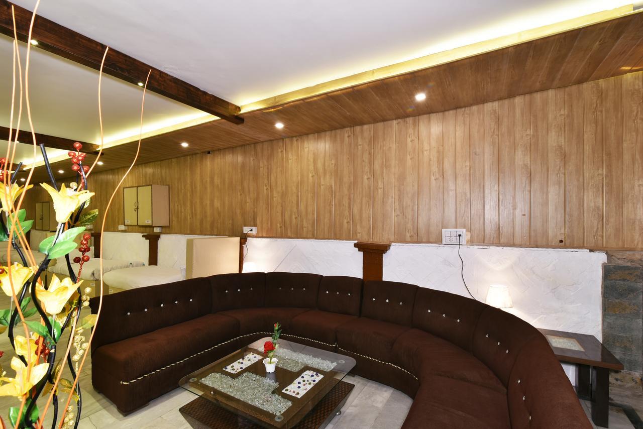 Hk Backpackers-Luxury Rooms & Dormitory Amritsar Bagian luar foto