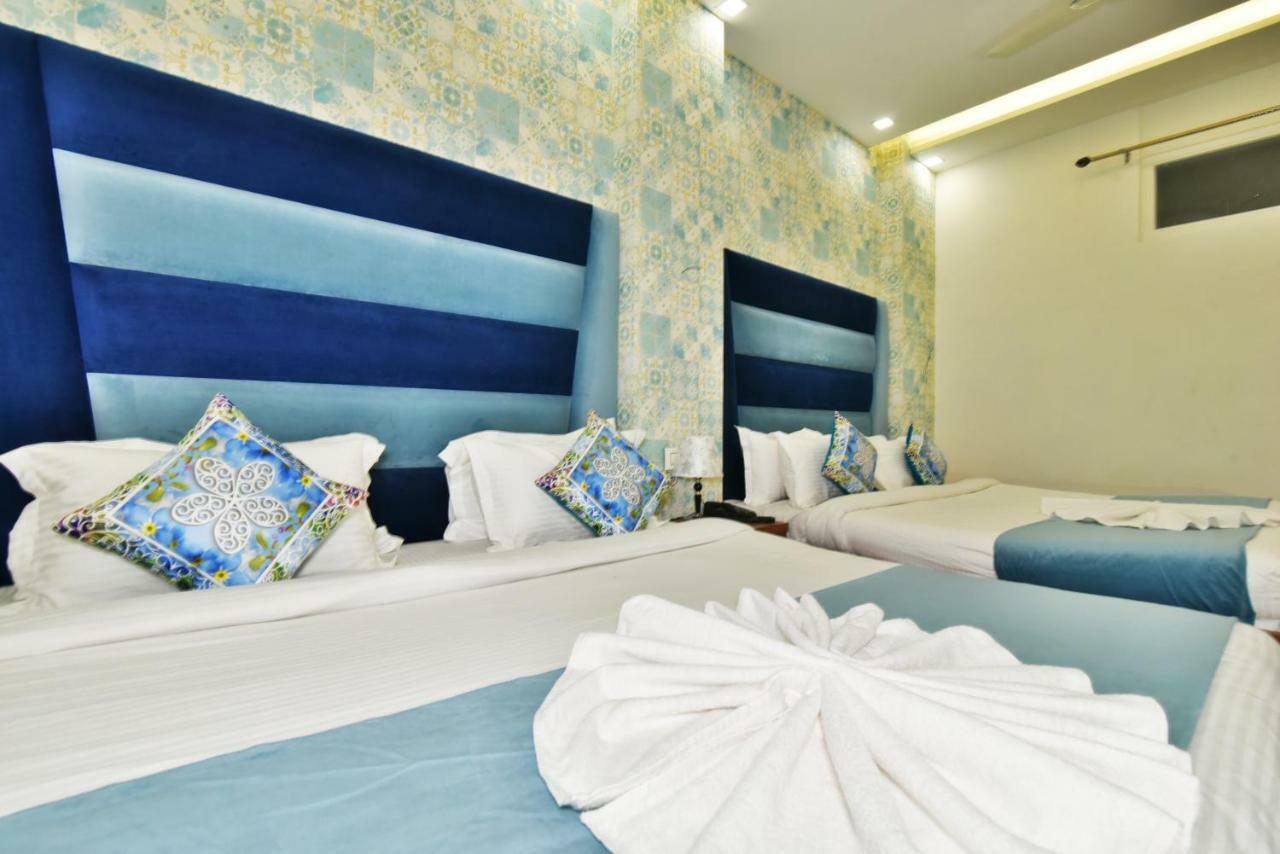 Hk Backpackers-Luxury Rooms & Dormitory Amritsar Bagian luar foto